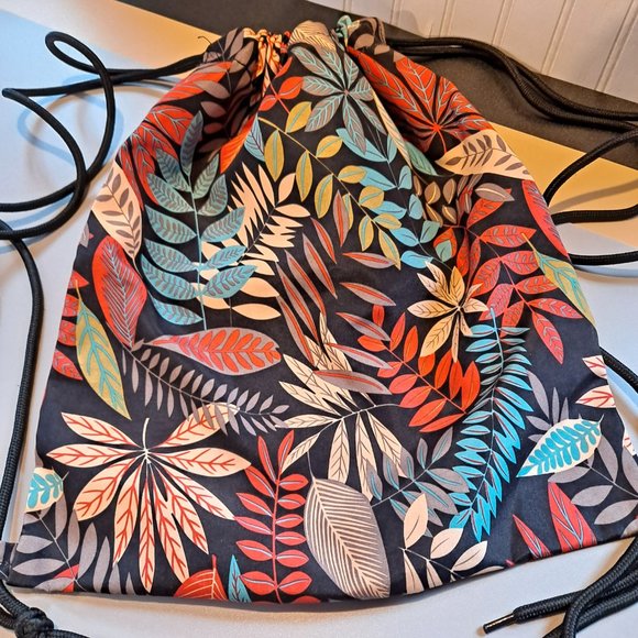 Tropical Print Draw String Backpack with String Straps - Picture 2 of 6
